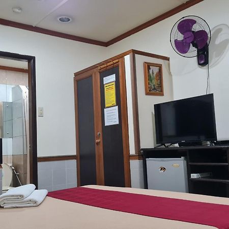 Tiger Hotel 앙헬레스 외부 사진