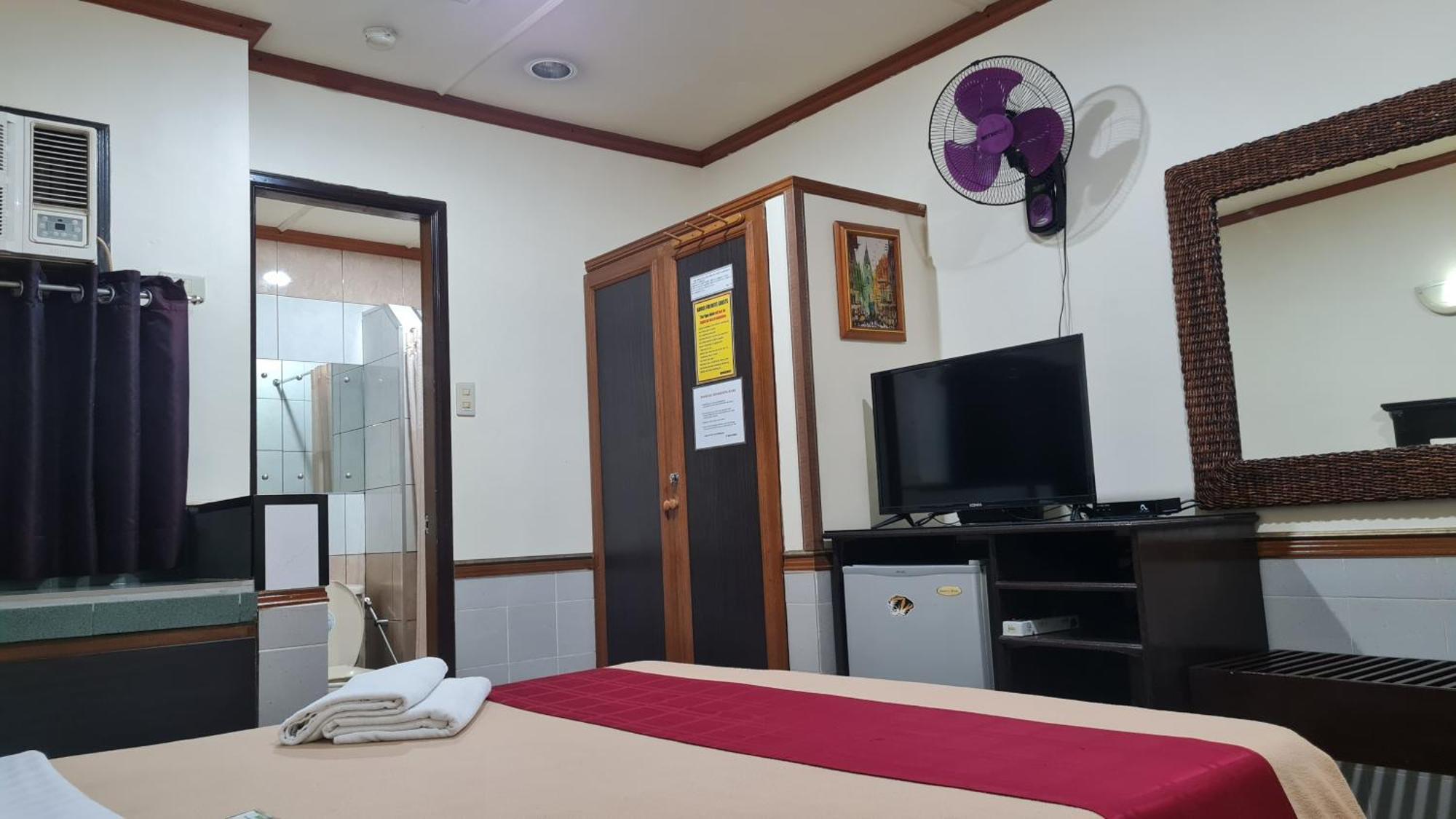 Tiger Hotel 앙헬레스 외부 사진