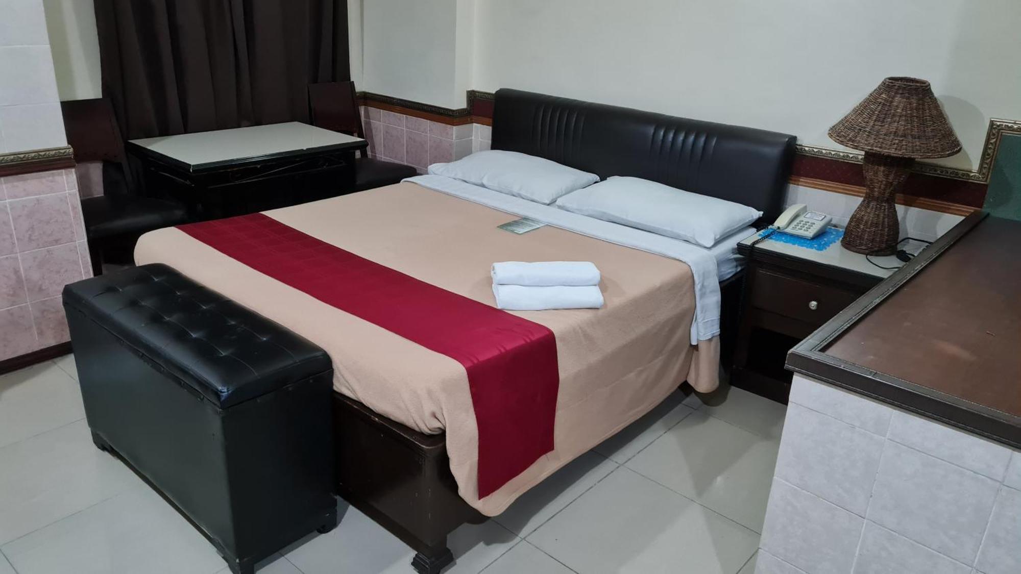 Tiger Hotel 앙헬레스 외부 사진