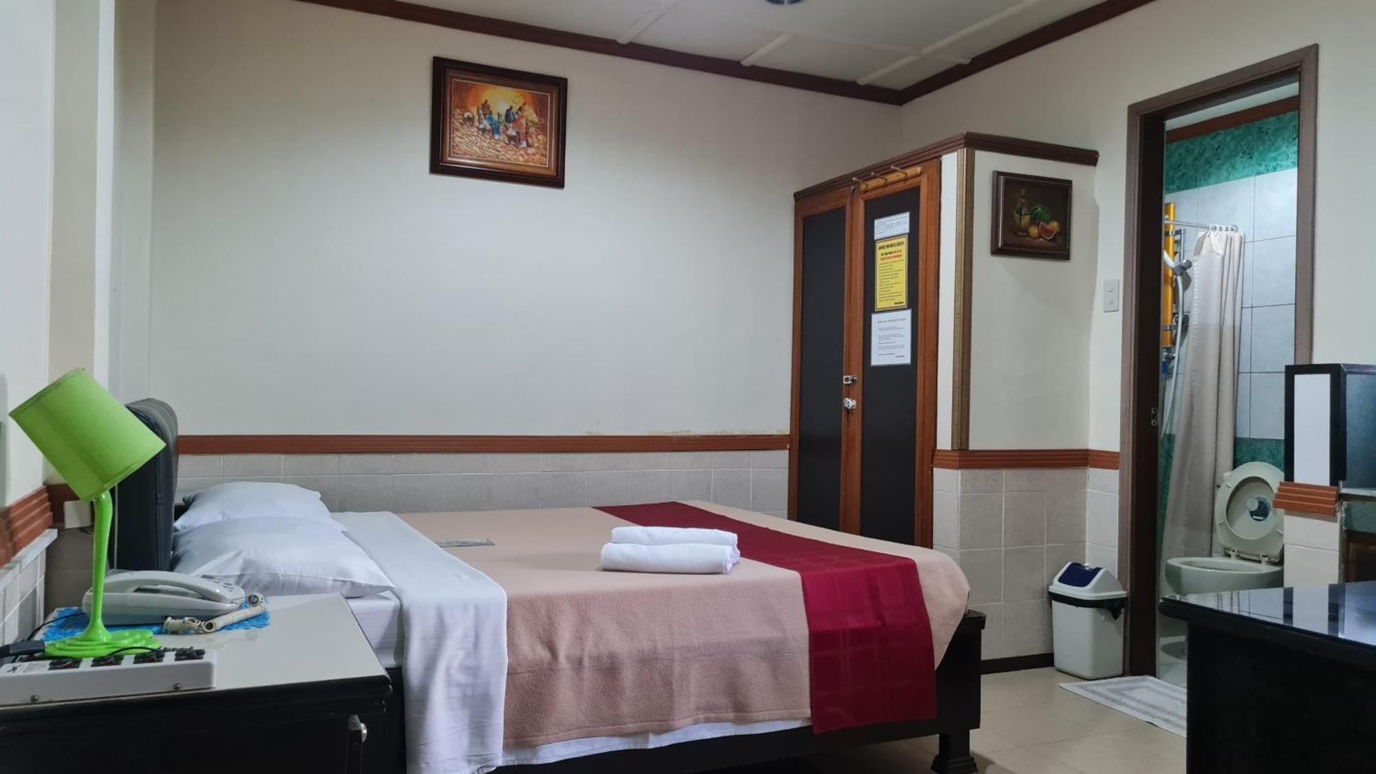 Tiger Hotel 앙헬레스 외부 사진