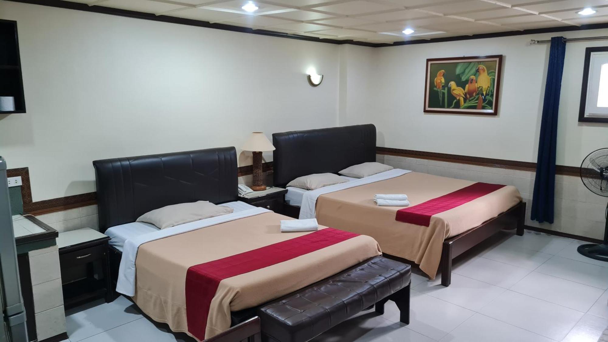 Tiger Hotel 앙헬레스 외부 사진